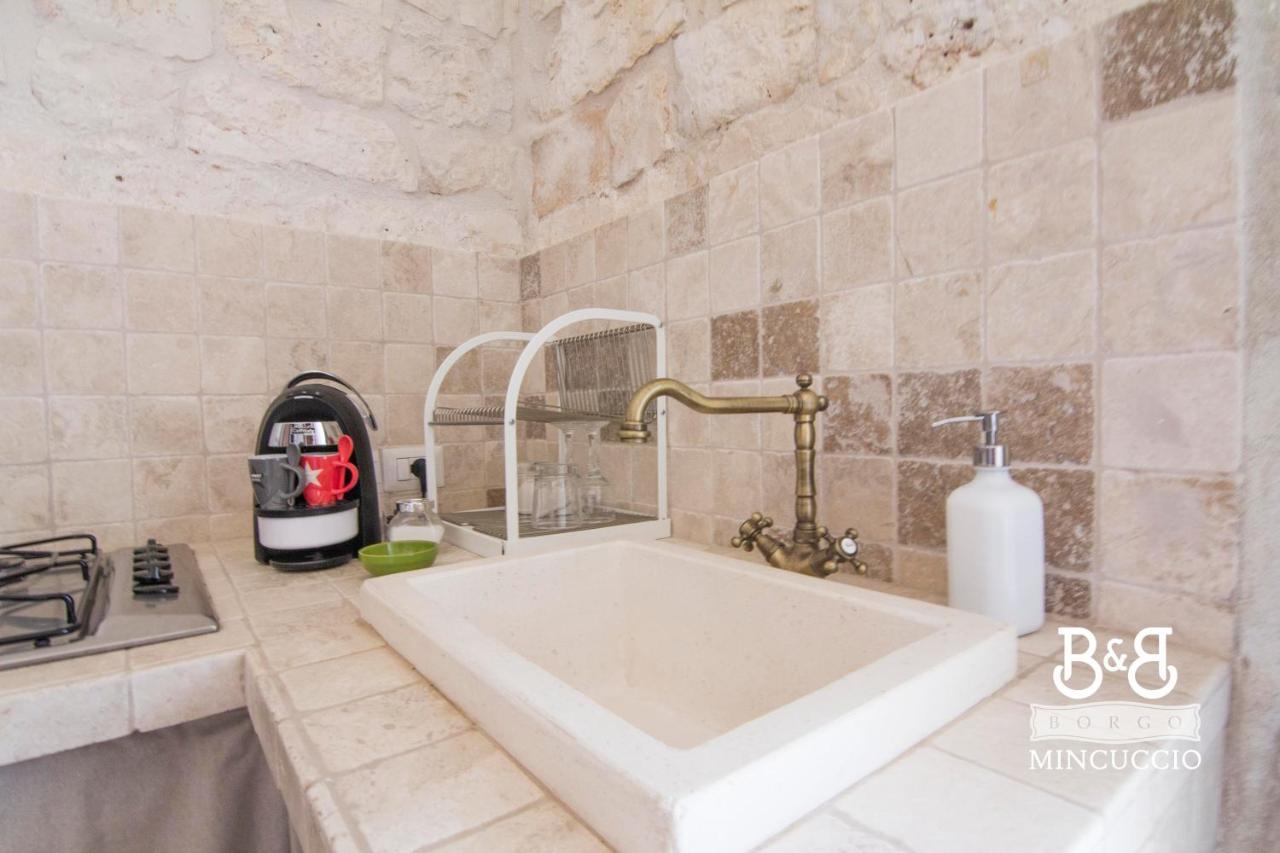 Borgo Mincuccio Bed and Breakfast Ostuni Exteriör bild