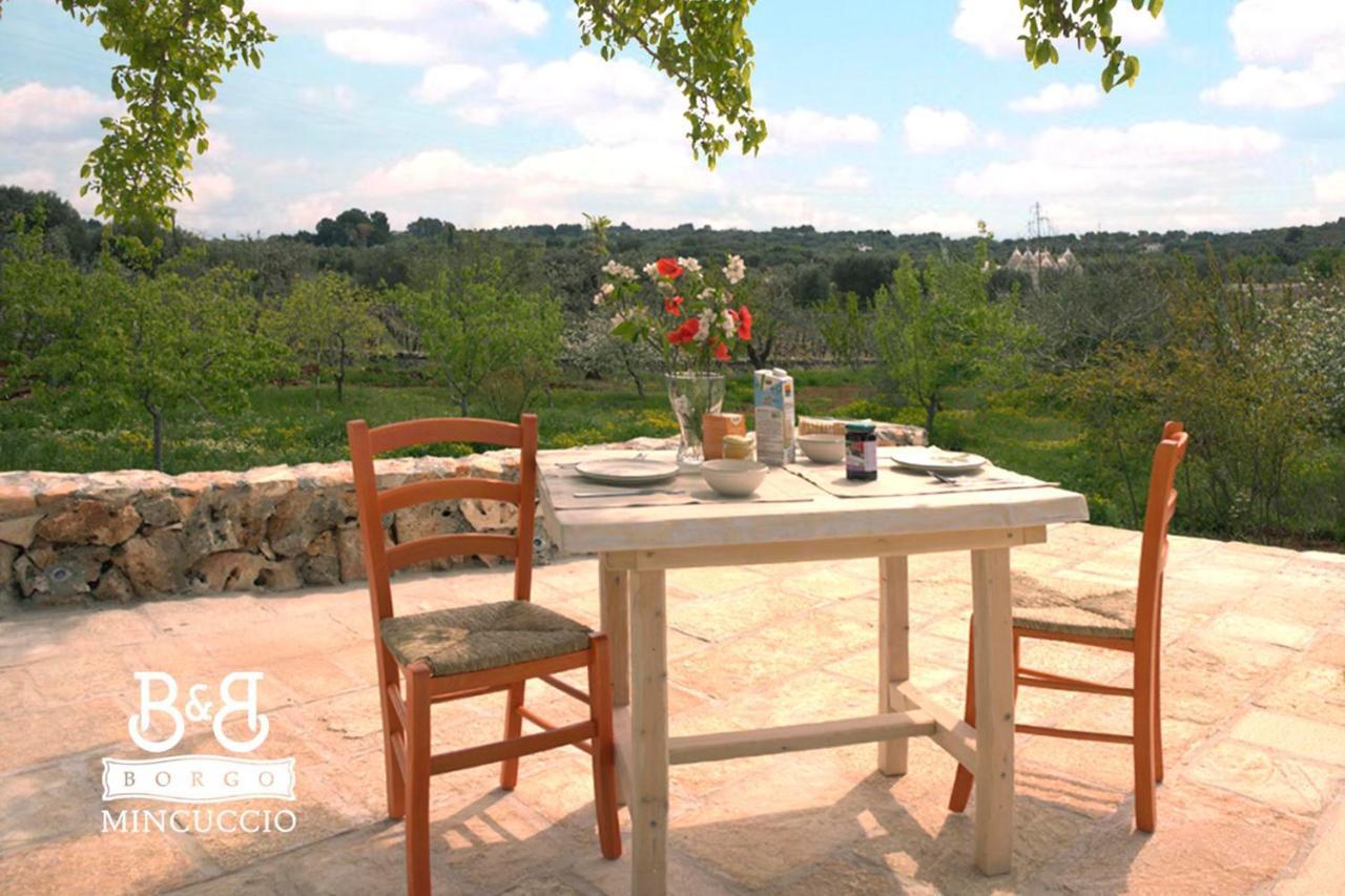 Borgo Mincuccio Bed and Breakfast Ostuni Exteriör bild