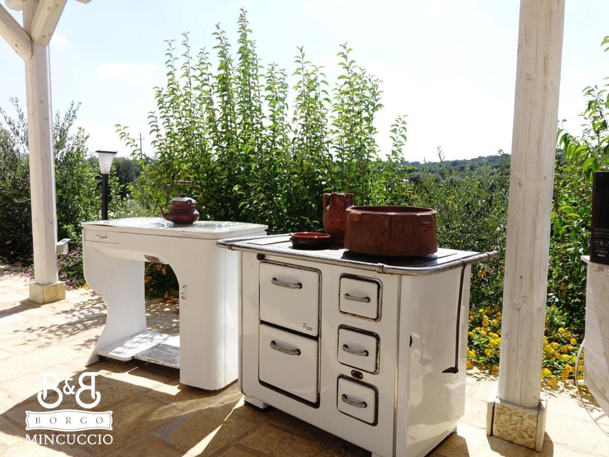 Borgo Mincuccio Bed and Breakfast Ostuni Exteriör bild